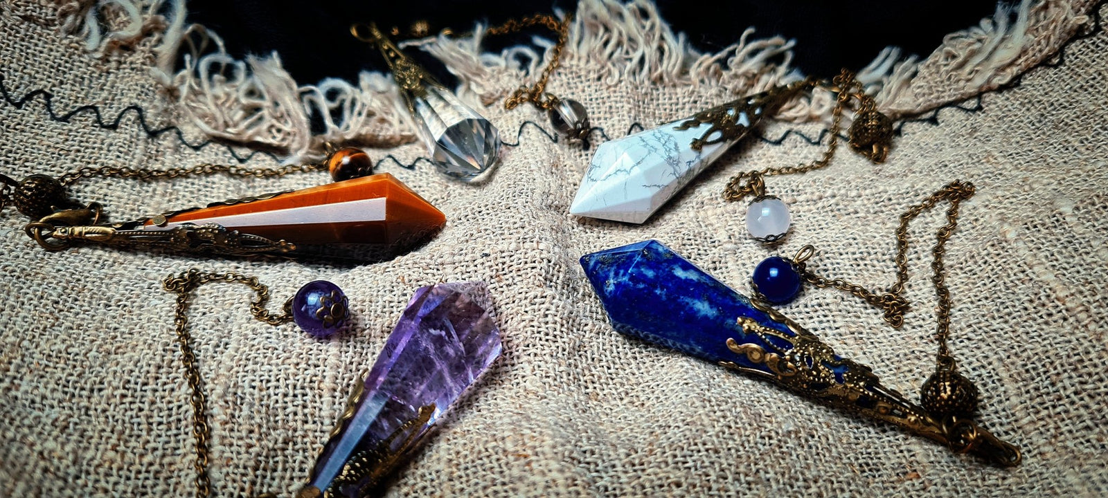 How to use your Crystals/Stones Pendulum to communicate with Entities? - Little Wiccan Witchcraft Shop